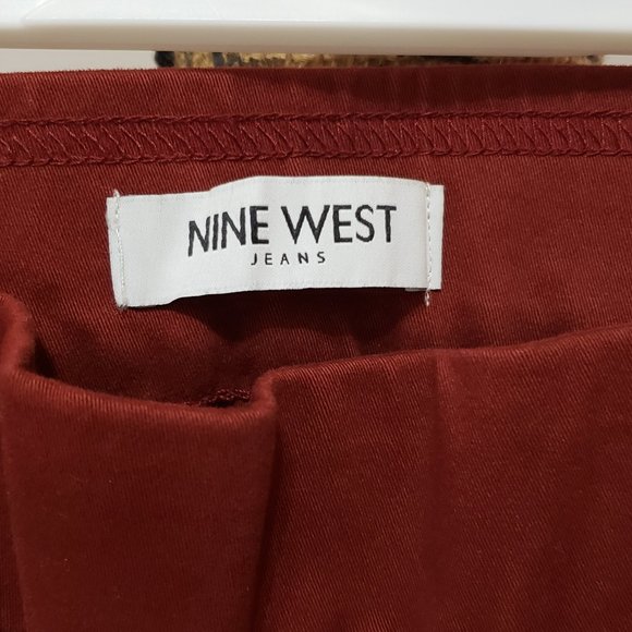 NWT Nine West Heidi Pull On Skinny Yoga Stretch Twill Jeans Size 6 Rusty Red - Picture 3 of 8
